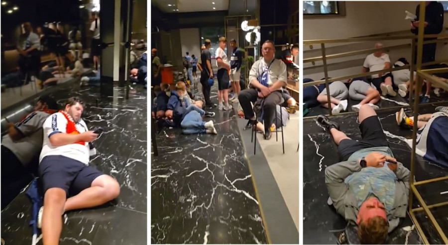 Ingleses durmiendo en la recepción de un hotel, bilbao