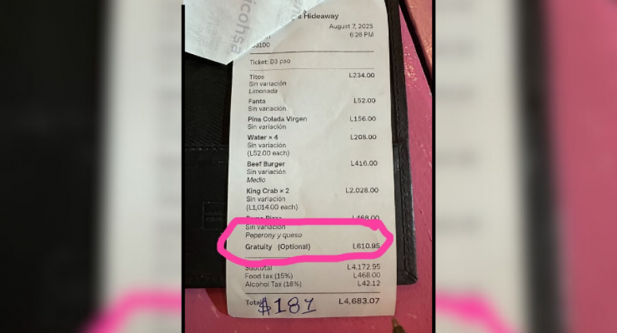 Esta costumbre llega importada desde los Estados Unidos, donde es casi una obligación para el cliente